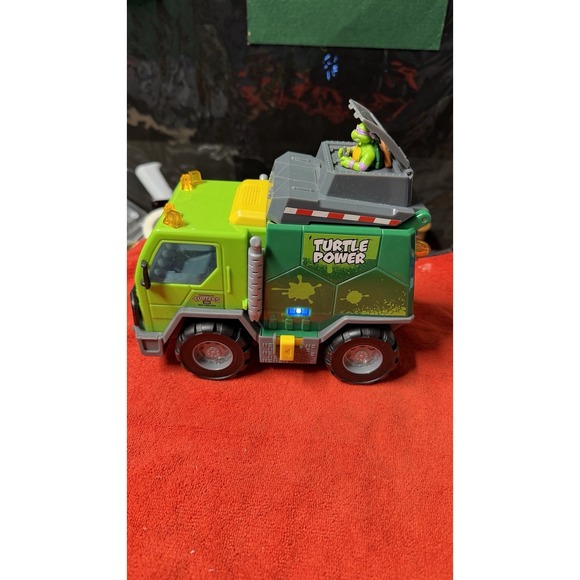 TMNT Turtle Power Vehicle Truck w/ Donatello Figure - Green/Gray - Toy - Picture 8 of 10